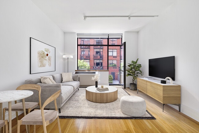 Interior Photo - Court House Apartments