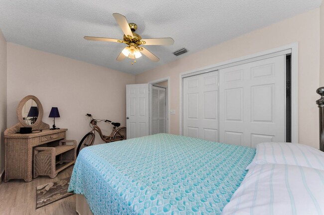 Building Photo - 1682 Seascape Cir