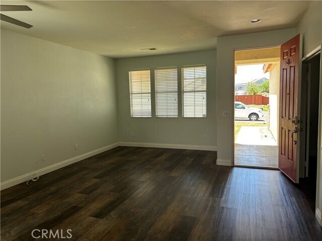 Building Photo - 239 Tradewinds Ln