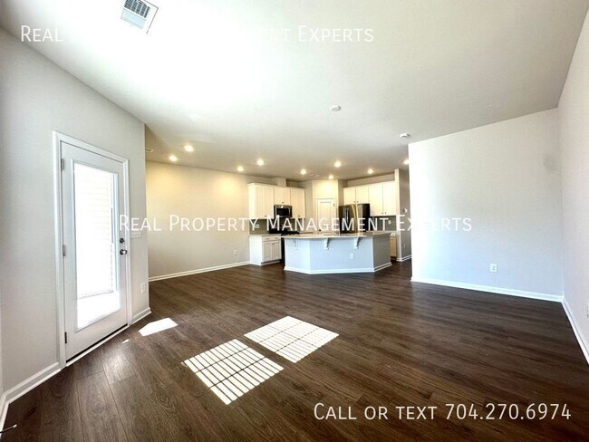 Building Photo - 13123 Cottage Crst Ln