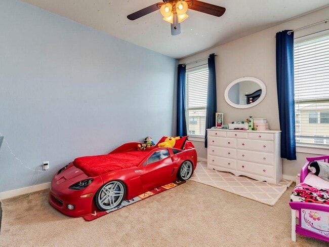 Building Photo - 16101 McAloon Way