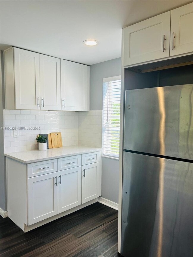 Building Photo - 2013 Finland Dr