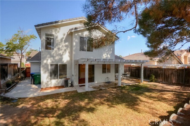 Building Photo - 554 Pointe Vista Ct