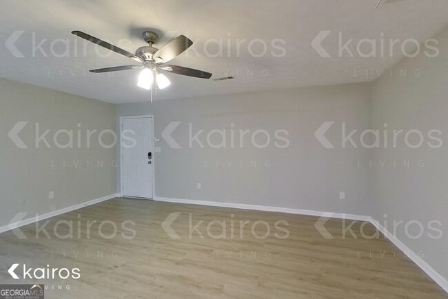 Building Photo - 100 Deer Pkwy