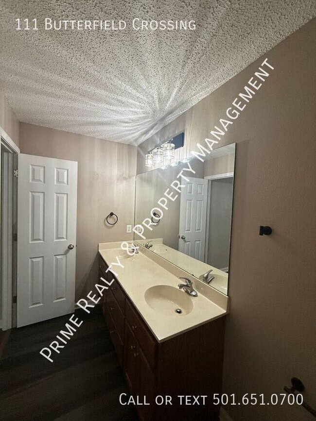 Building Photo - 111 Butterfield Crossing