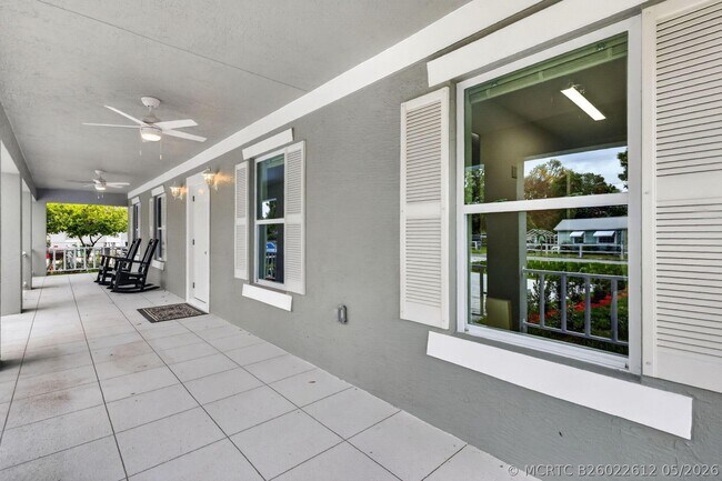 Building Photo - 2206 S 34th St