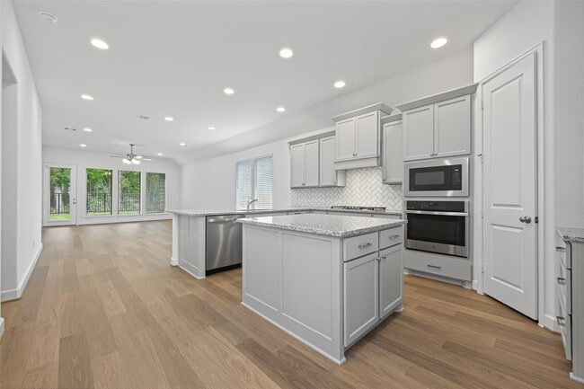 Building Photo - 122 Sierra Strm Ln