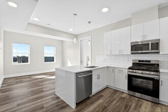 Building Photo - 3443 John F. Kennedy Blvd