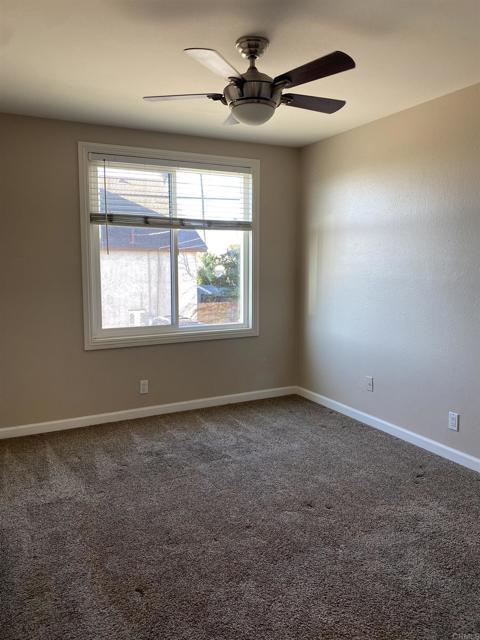 Building Photo - 2088 Montgomery Ave