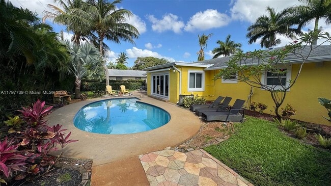 Building Photo - 3170 Buccaneer Rd
