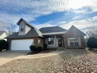Building Photo - 3/2 with bonus room for rent in Gluckstadt!!!