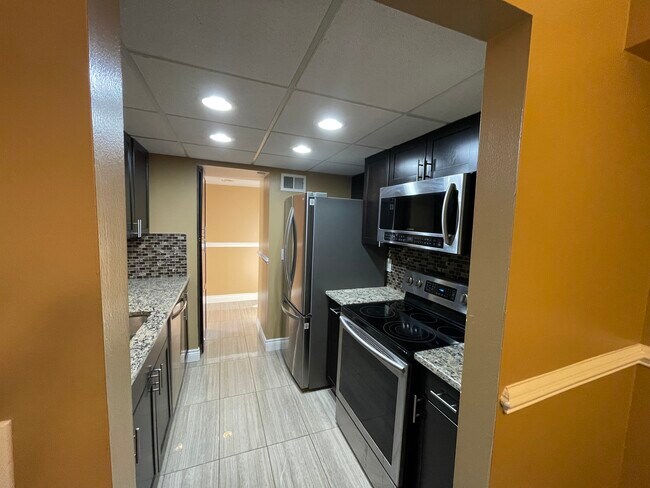 Building Photo - 18228 University Park Dr