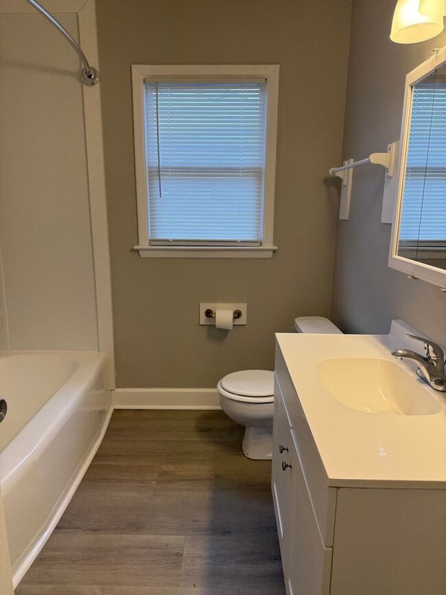 Building Photo - Renovated 3 Bedroom Across From N Elm Village!