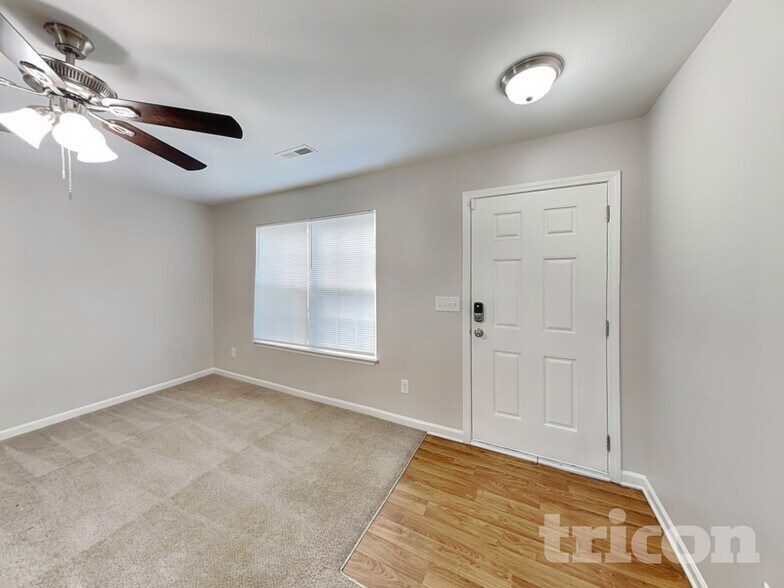 Building Photo - 6432 Pennacook Dr