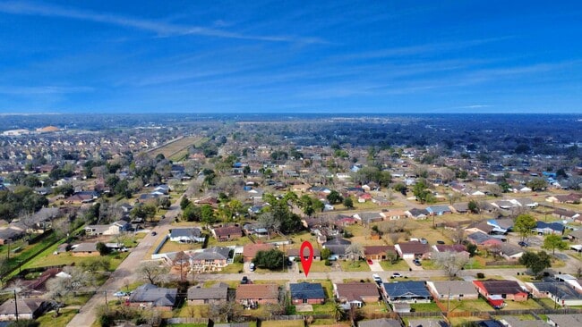 Building Photo - 4114 Fairgreen Ln
