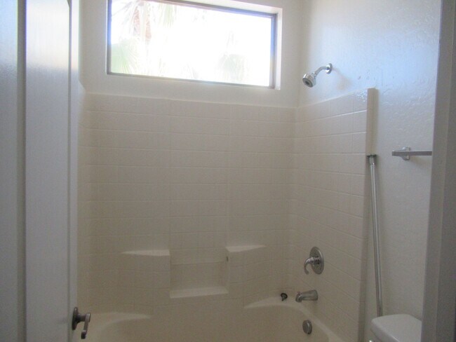 Building Photo - 4 Bedroom Home In Power Ranch, Gilbert