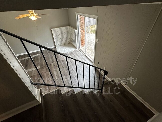 Building Photo - 4565 Rockdale Ct