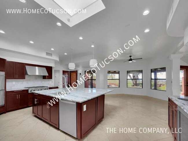 Building Photo - 5788 E Paseo Cimarron