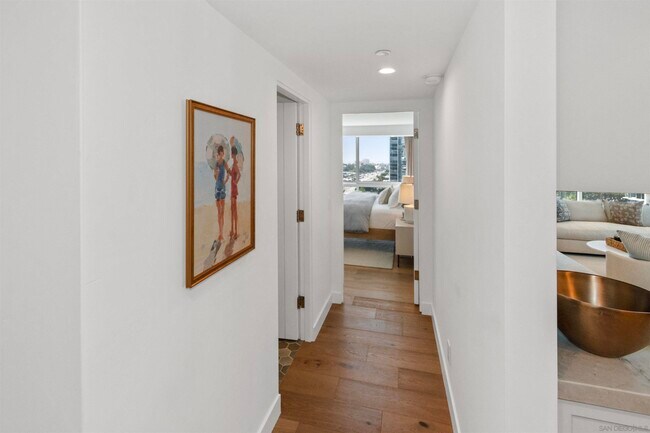 Building Photo - 1710 Avenida Del Mundo
