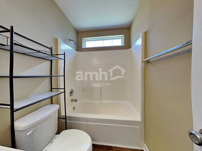 Building Photo - 315 Wild Wing Way