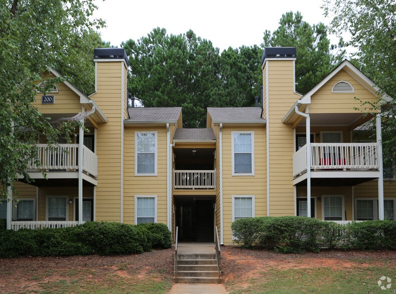 Creekside at White Oak 10 Lakeside Way Newnan GA 30265 Apartment Finder