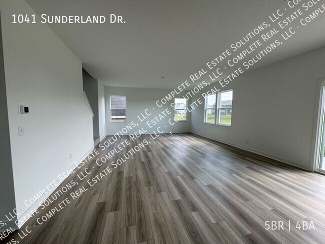 Building Photo - 1041 Sunderland Dr