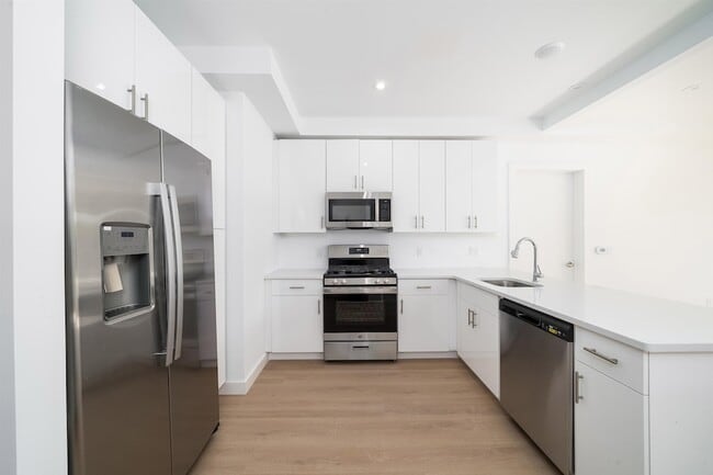 Building Photo - 3309 Liberty Ave