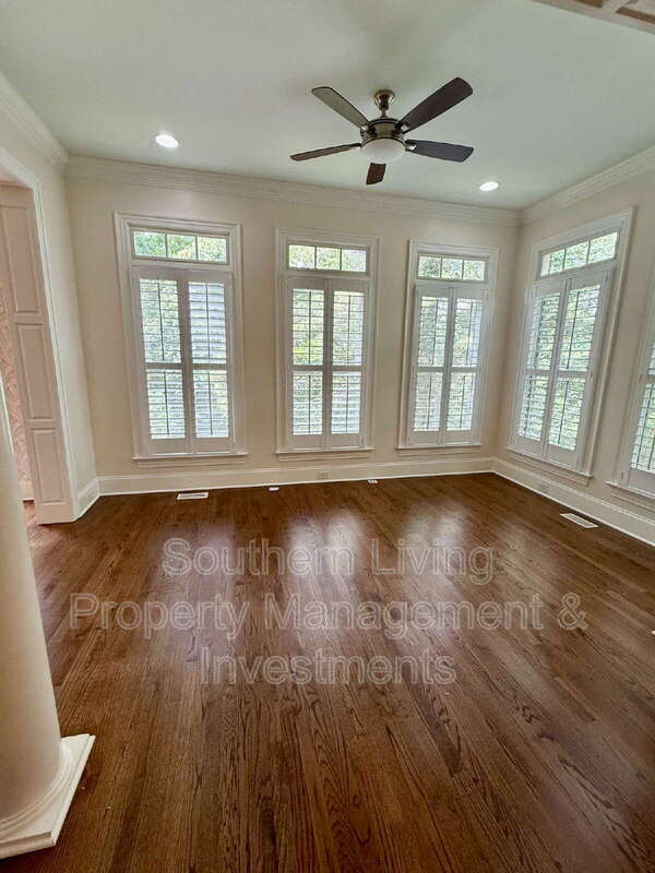 Building Photo - 1806 Asbury Hall Ct