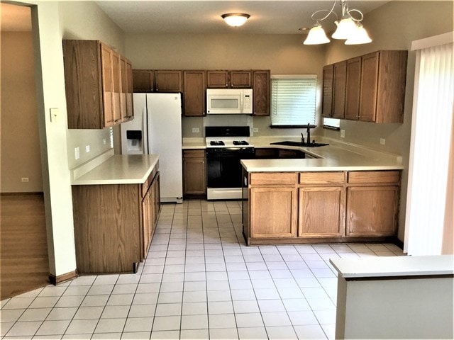 Building Photo - 994 Haywood Dr