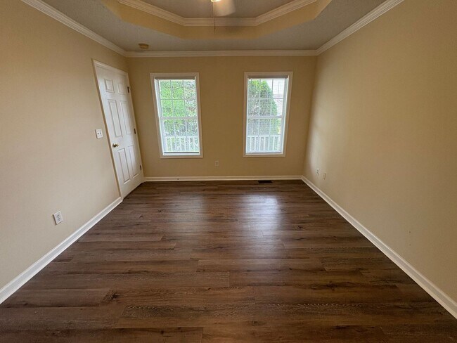 Building Photo - 3-Bedroom, 2-Bath Home in Taylor Oaks ***R...