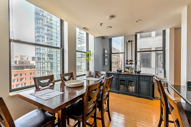 Building Photo - 780 S Federal St