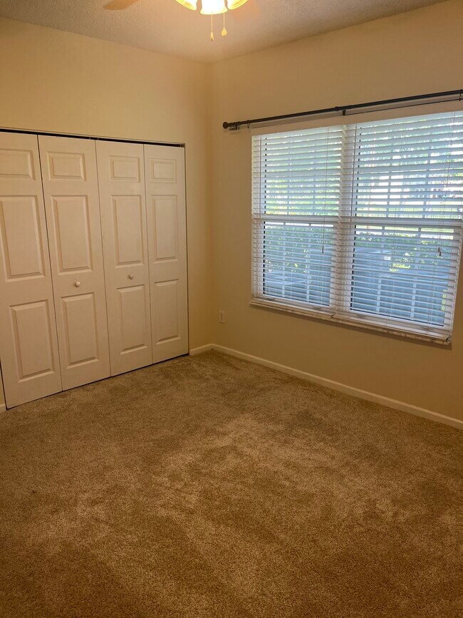 Building Photo - 4000 Grande Vista Blvd