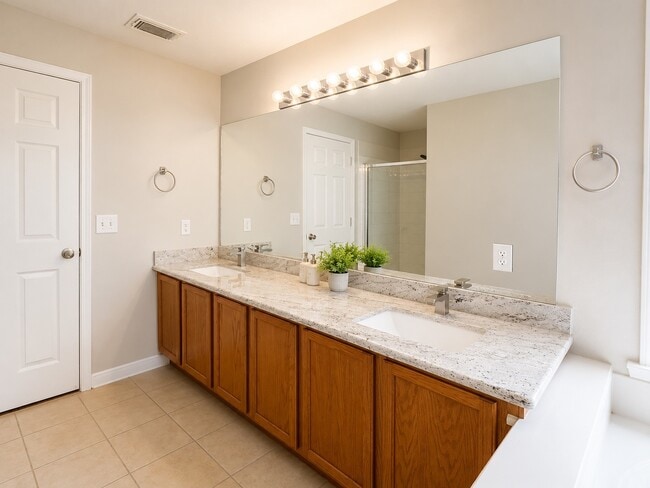Building Photo - 714 Cypresswood Ridge