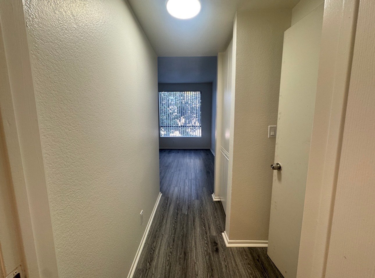 Building Photo - 4343 Whitsett Ave
