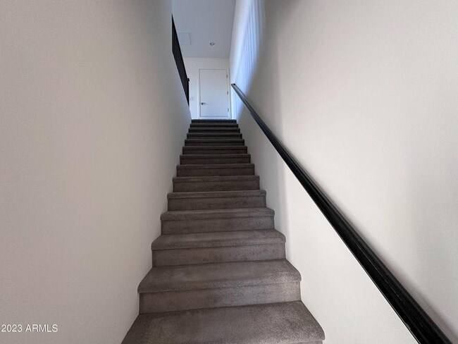 Building Photo - 1250 Abbey Ln