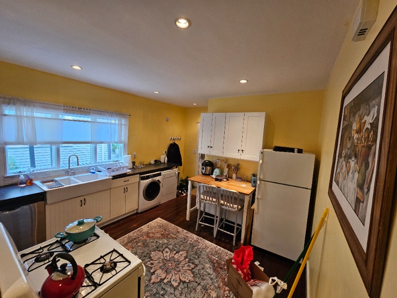 Building Photo - 536 Mt Auburn St