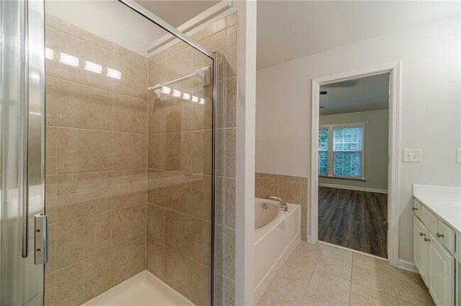 Building Photo - 2061 Fosco Dr NW