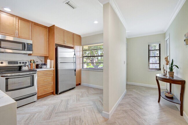 Building Photo - 21209 Lago Cir