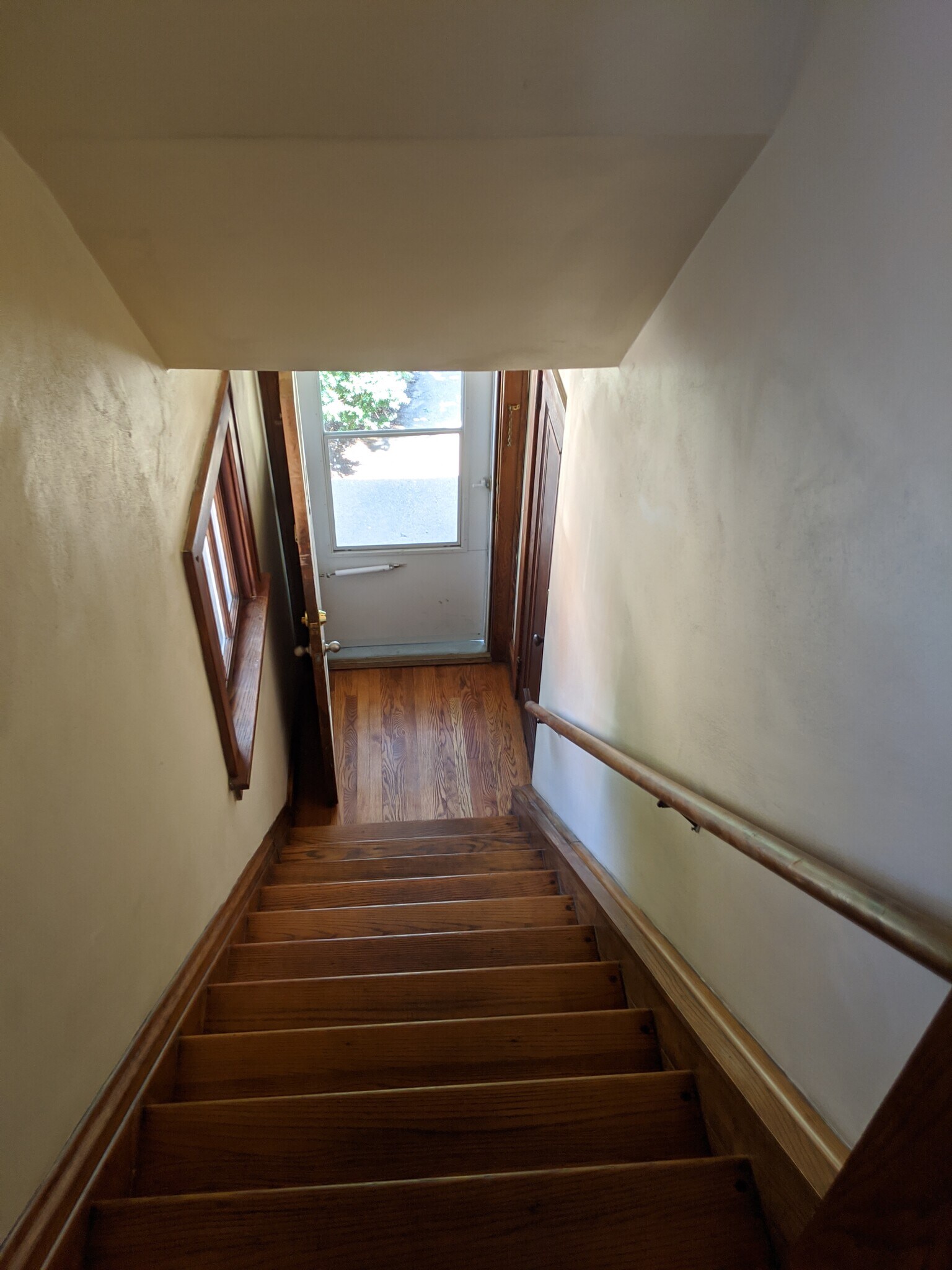 Building Photo - 210 S Randall Ave