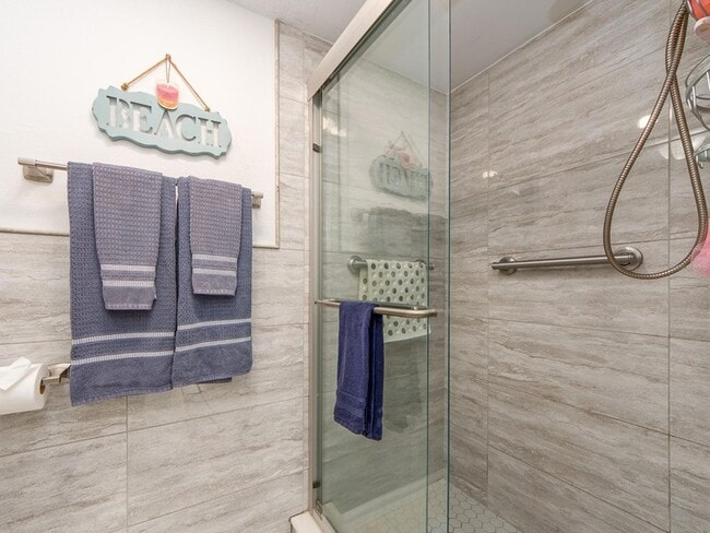 Building Photo - 675 S Gulfview Blvd