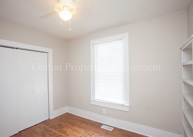 Building Photo - 3BR/2BA Great Location Downtown Wilmington...