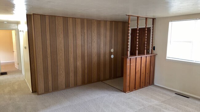 Building Photo - single family home