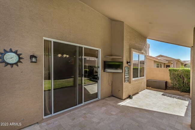 Building Photo - 9560 E Rockwood Dr