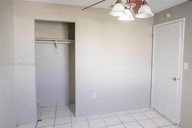 Building Photo - 8480 SW 154th Cir Ct