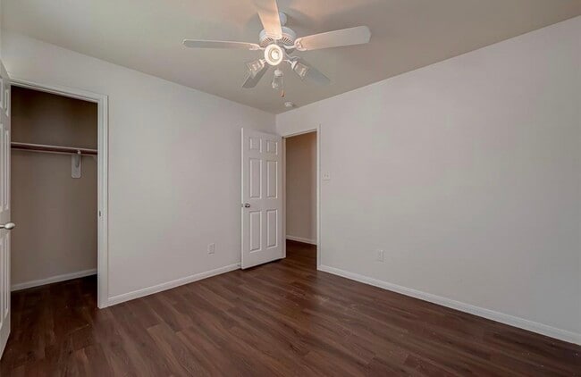 Building Photo - 5242 Espuela Ln