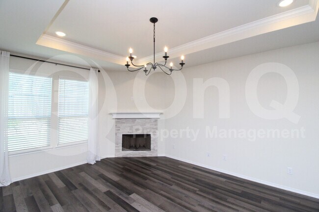 Building Photo - 5616 Cherrywood Wy