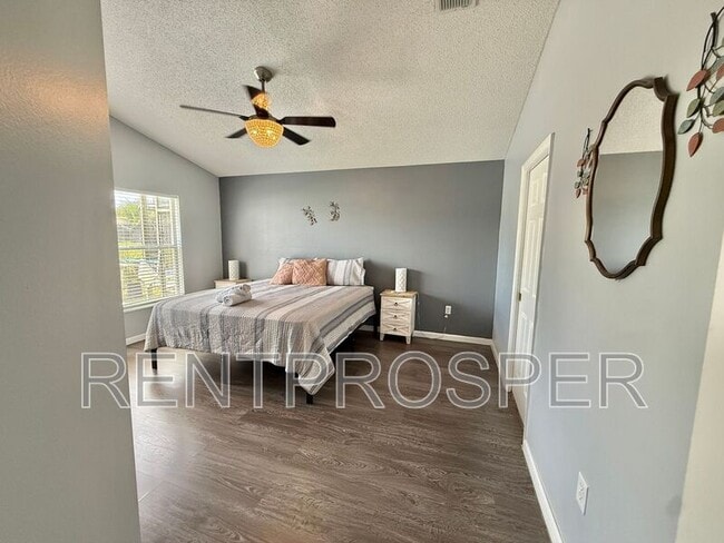 Building Photo - 600 Eagle Pointe S