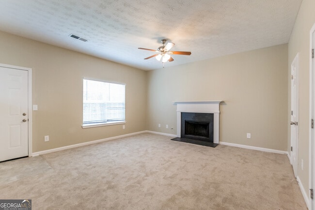 Building Photo - 3418 Newgold Ter