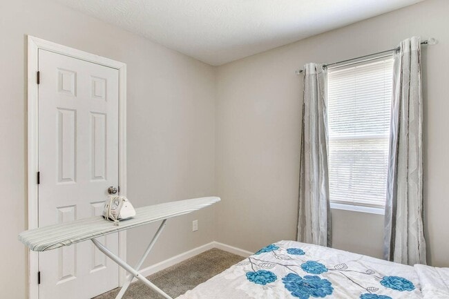 Building Photo - 3032 Biscayne Ct