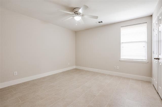 Building Photo - 10556 Midway Dr